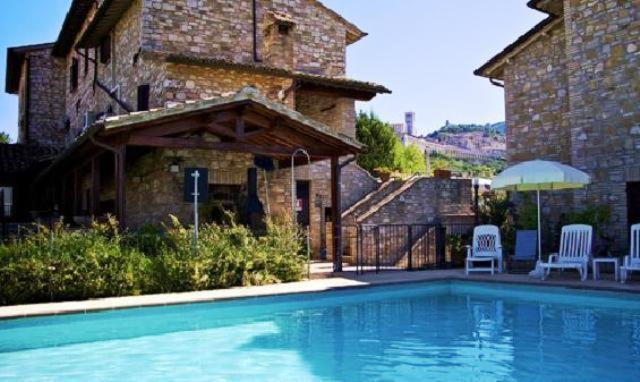 Country House Carfagna Asís Exterior foto