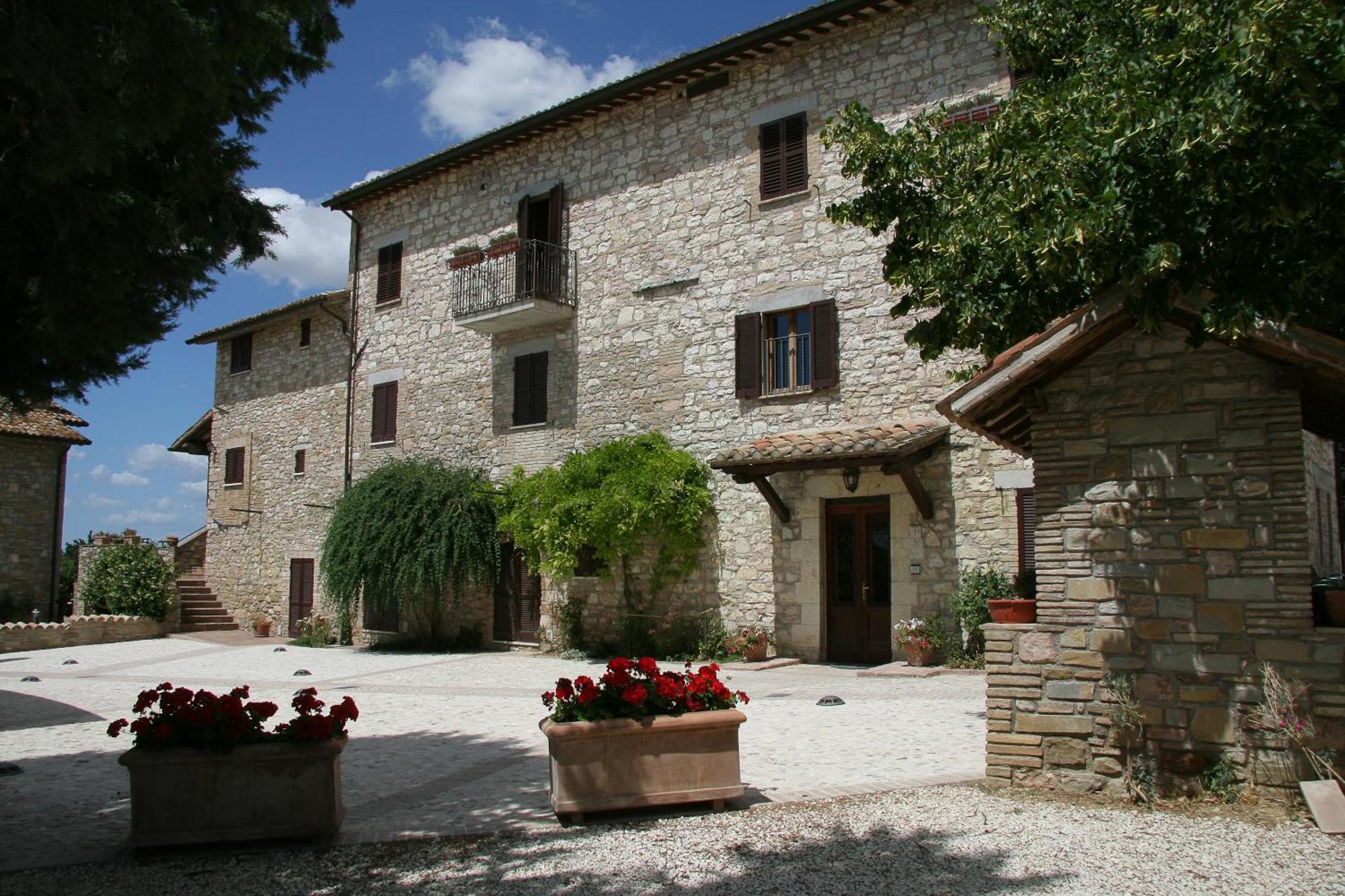 Country House Carfagna Asís Exterior foto